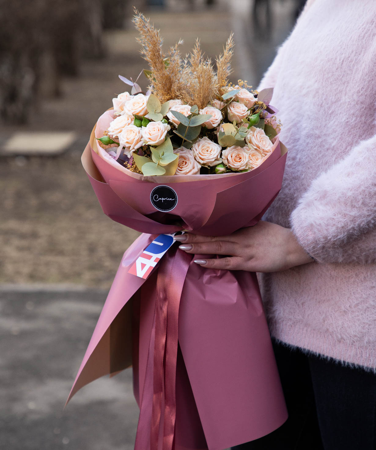 Bouquet «Hansi» with spray roses