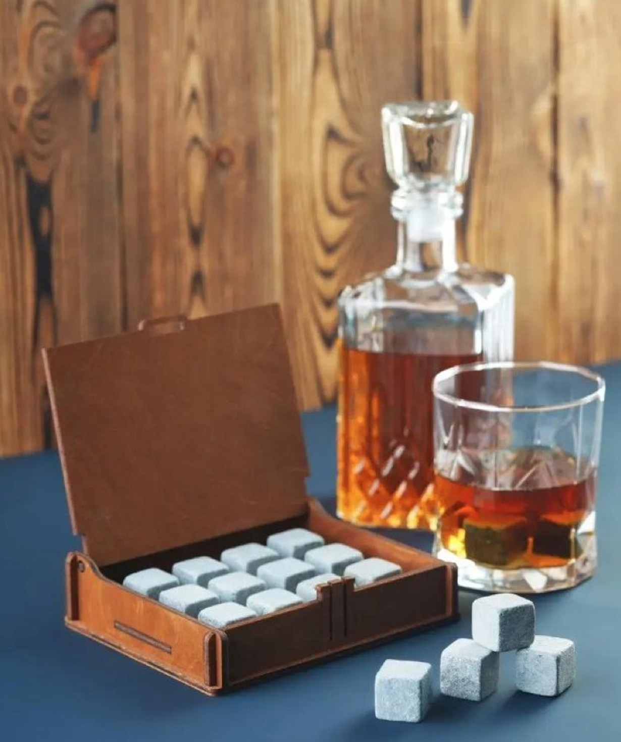 Set ''Creative Gifts'' whiskey chilling stones №2
