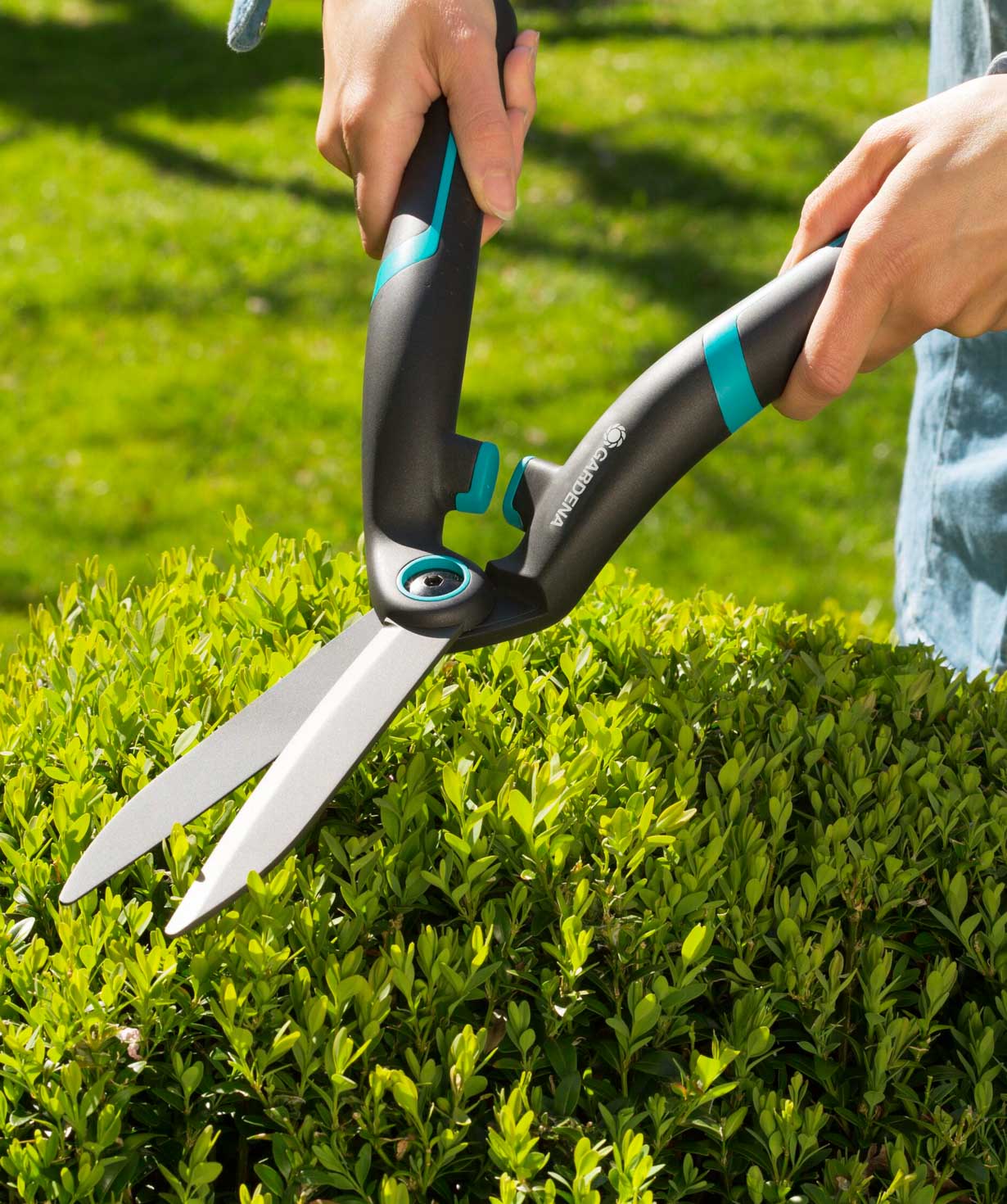 Bush trimmer «Gardena» PrecisionCut