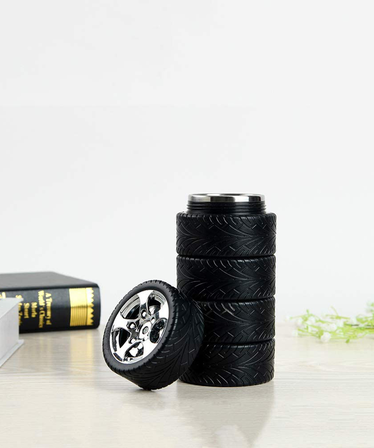 Thermo cup `Creative Gifts` tire