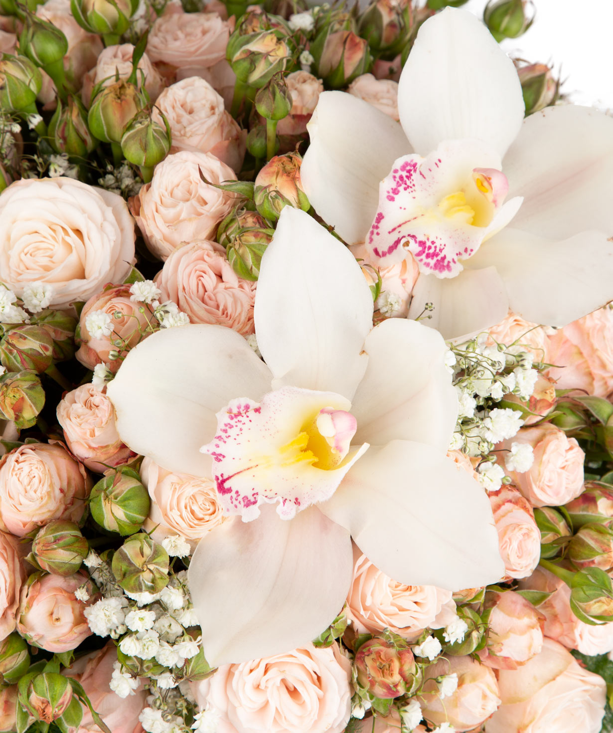 Композиция `Гардабан` из кустовых роз и орхидей