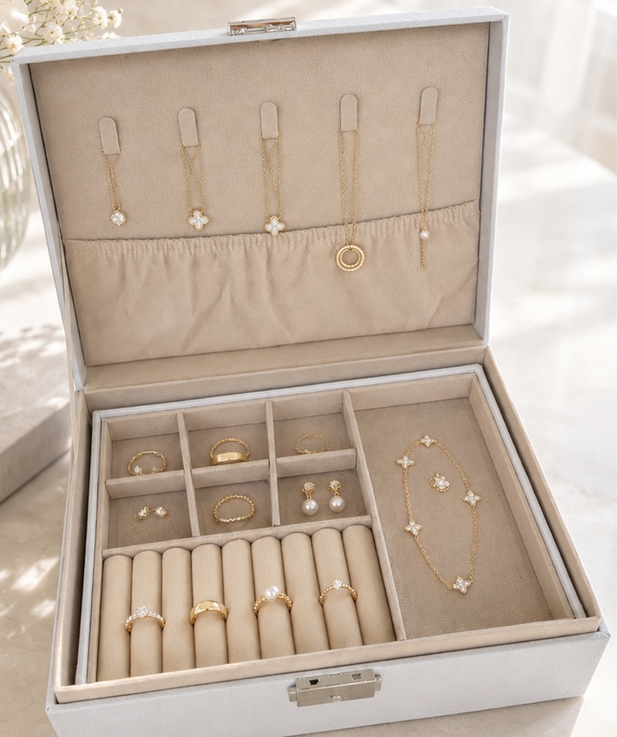 Illustrated jewelry box “HAYA”, white, large №19