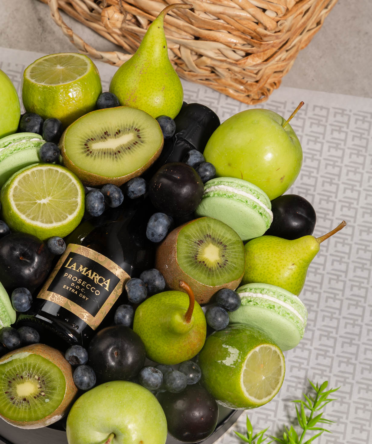 Fruit composition `THE BOX` №644