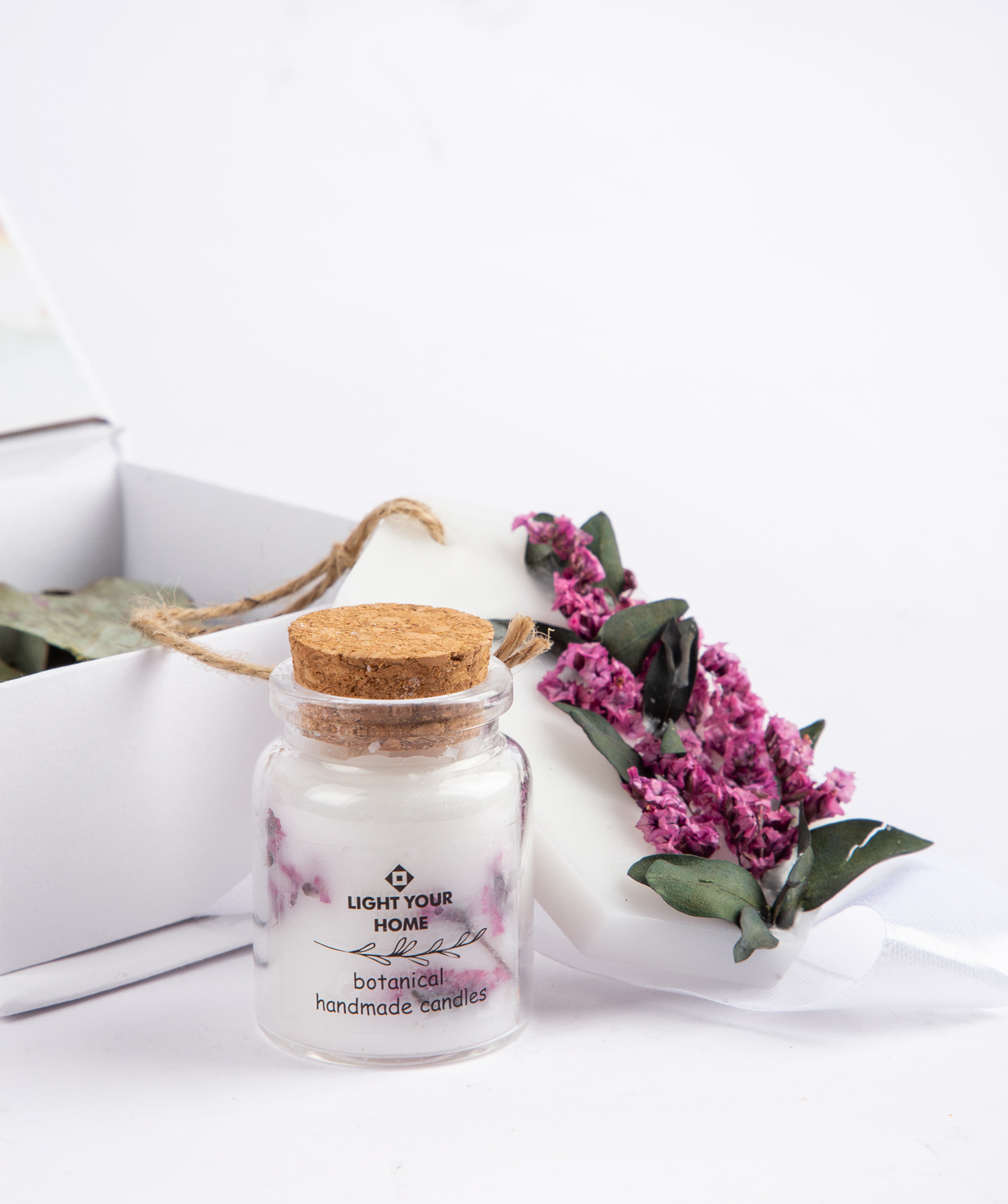 Gift box «Light Your Home» with a candle №3