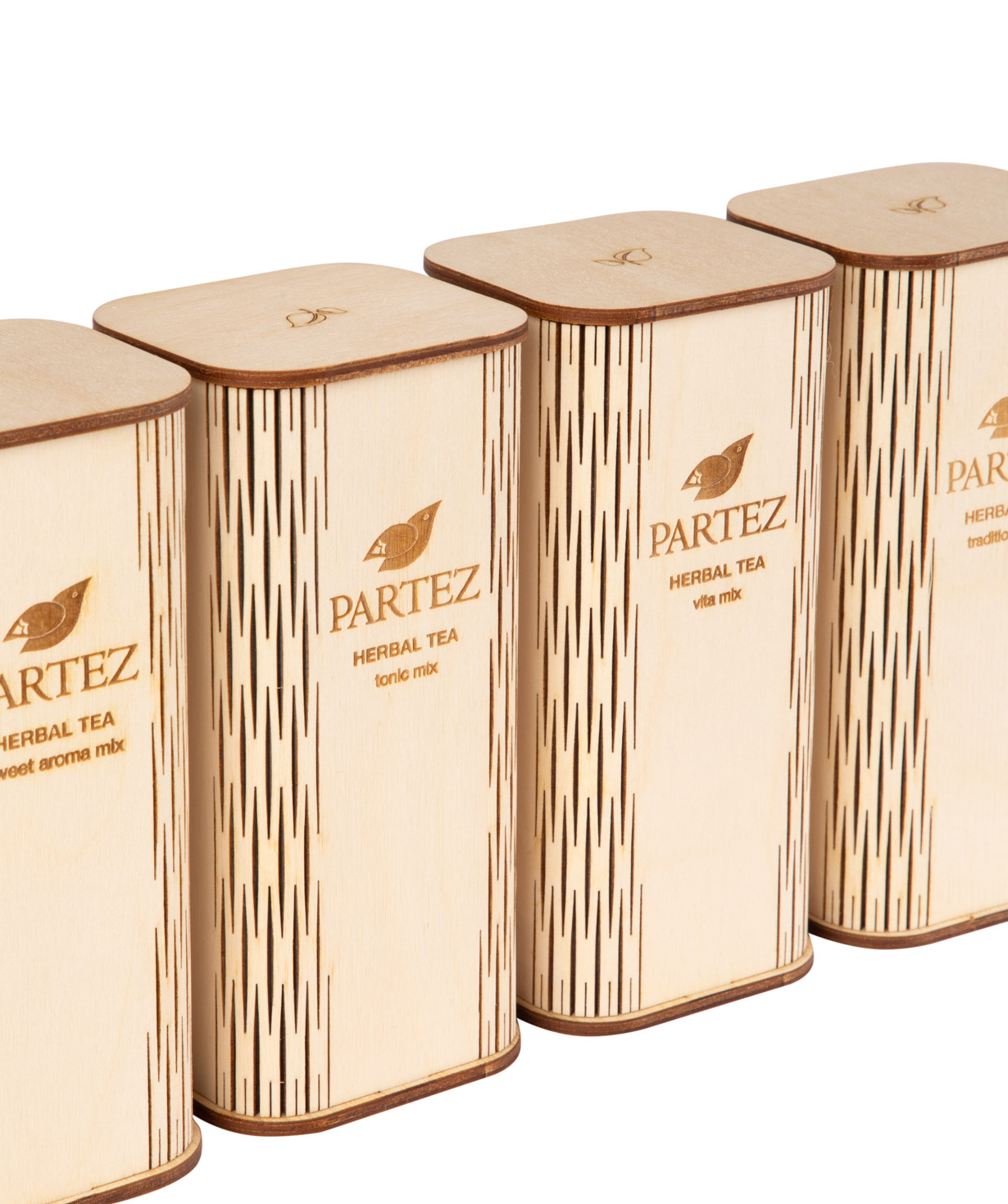 Чай `Partez` в деревянной сувенирной коробке, освежающая смесь