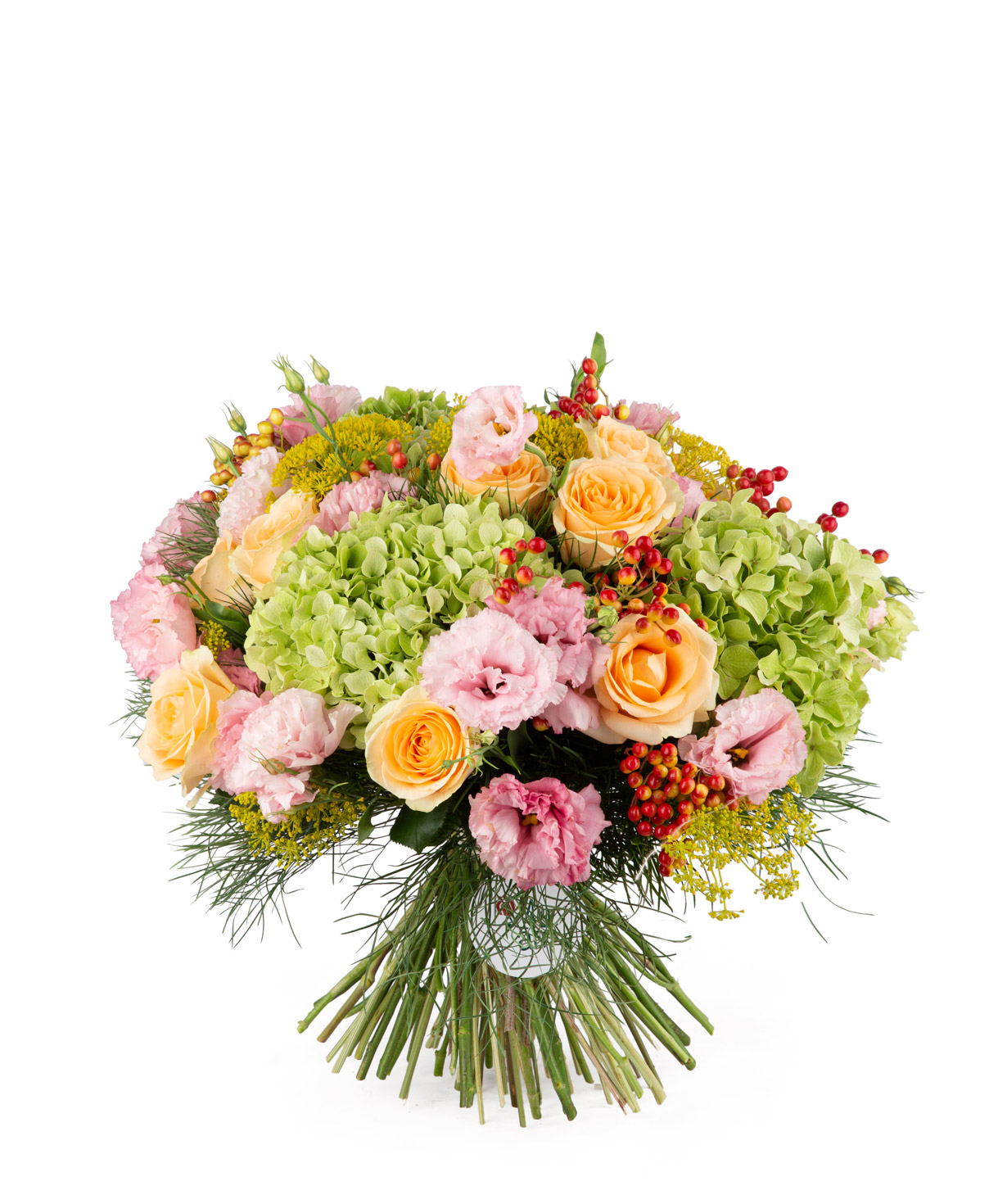Букет `Бузет`с гортензиями, устовыми розами и лизиантусом