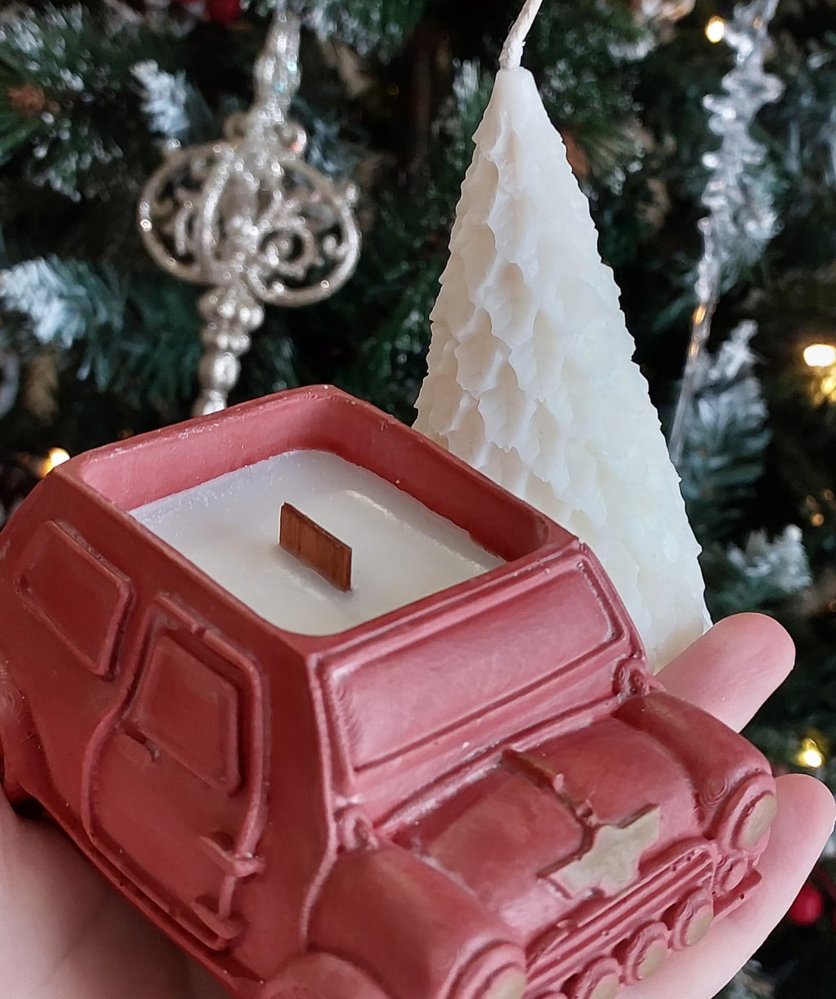 Свеча «Blue Moon» Машинка моей мечты + Рождественская елка