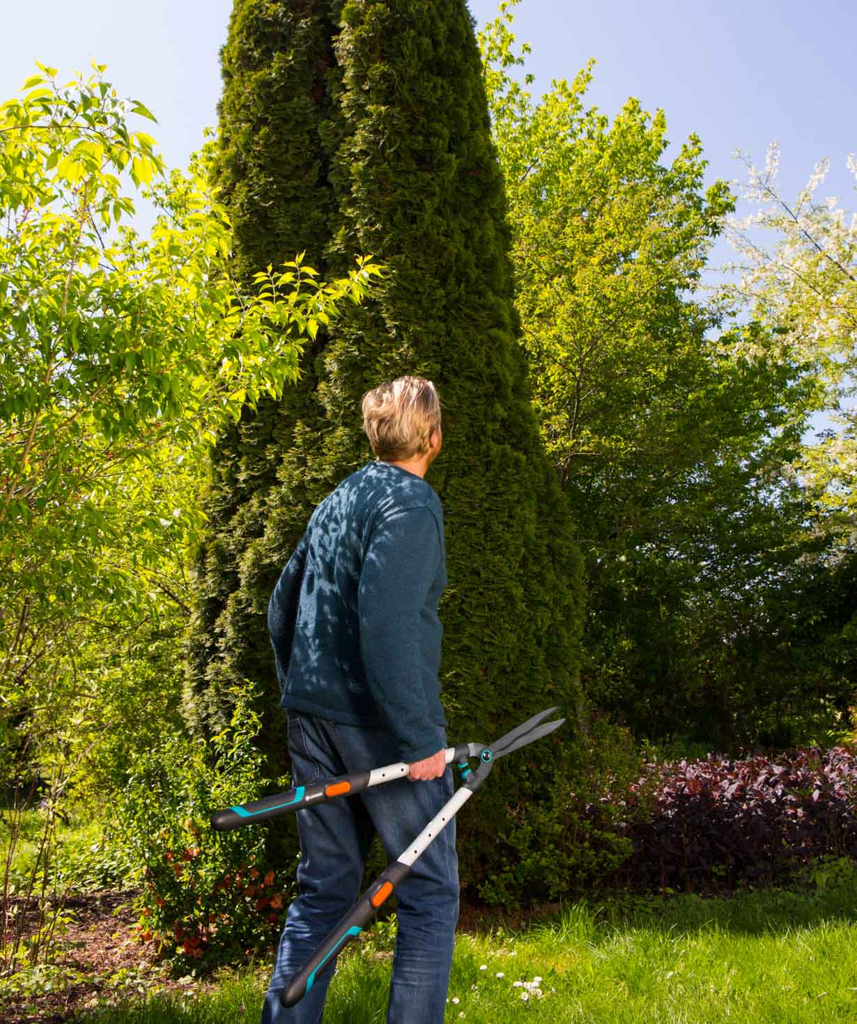 Bush trimmer «Gardena» TeleCut