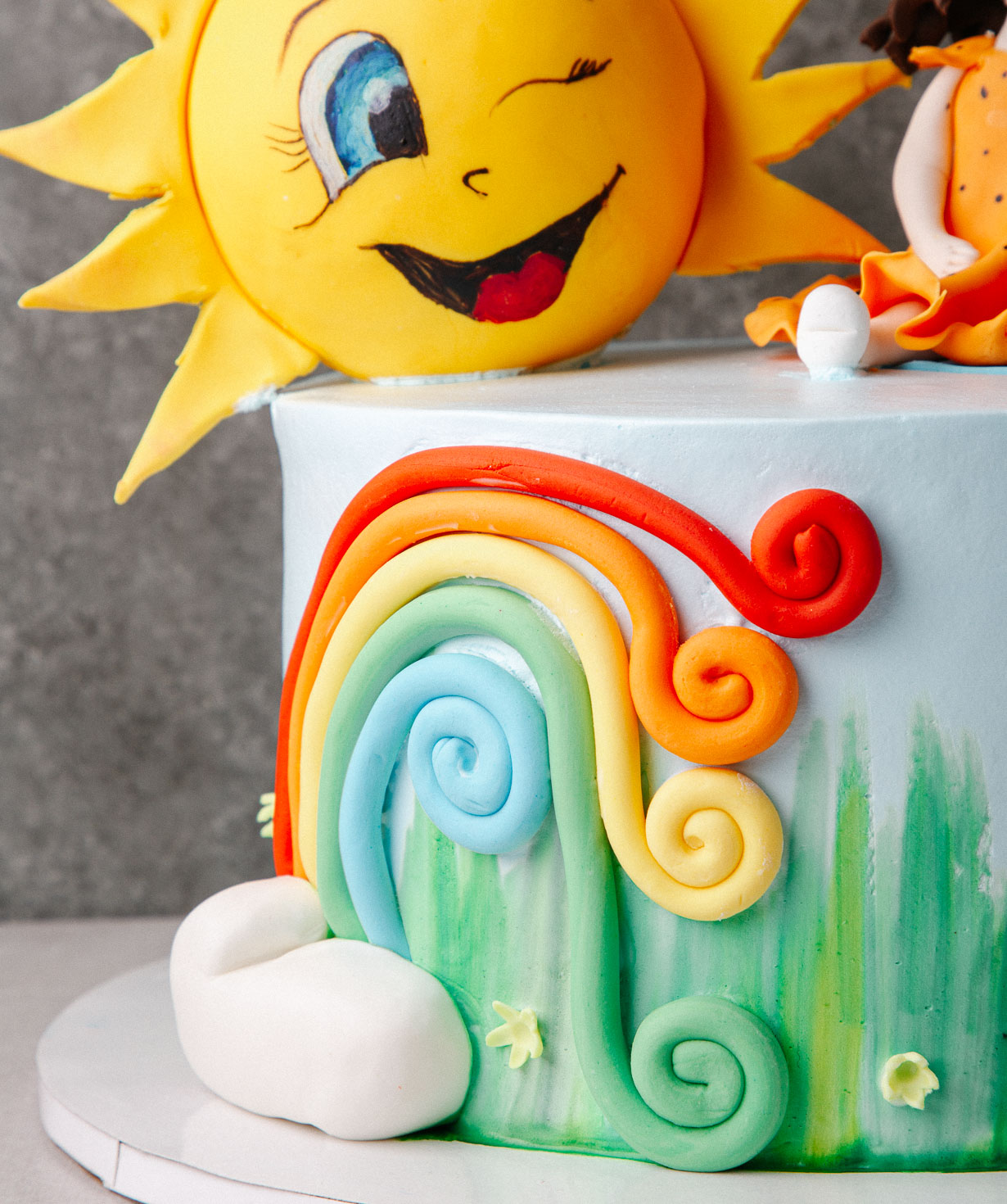 Торт `Susanna Cake` солнце