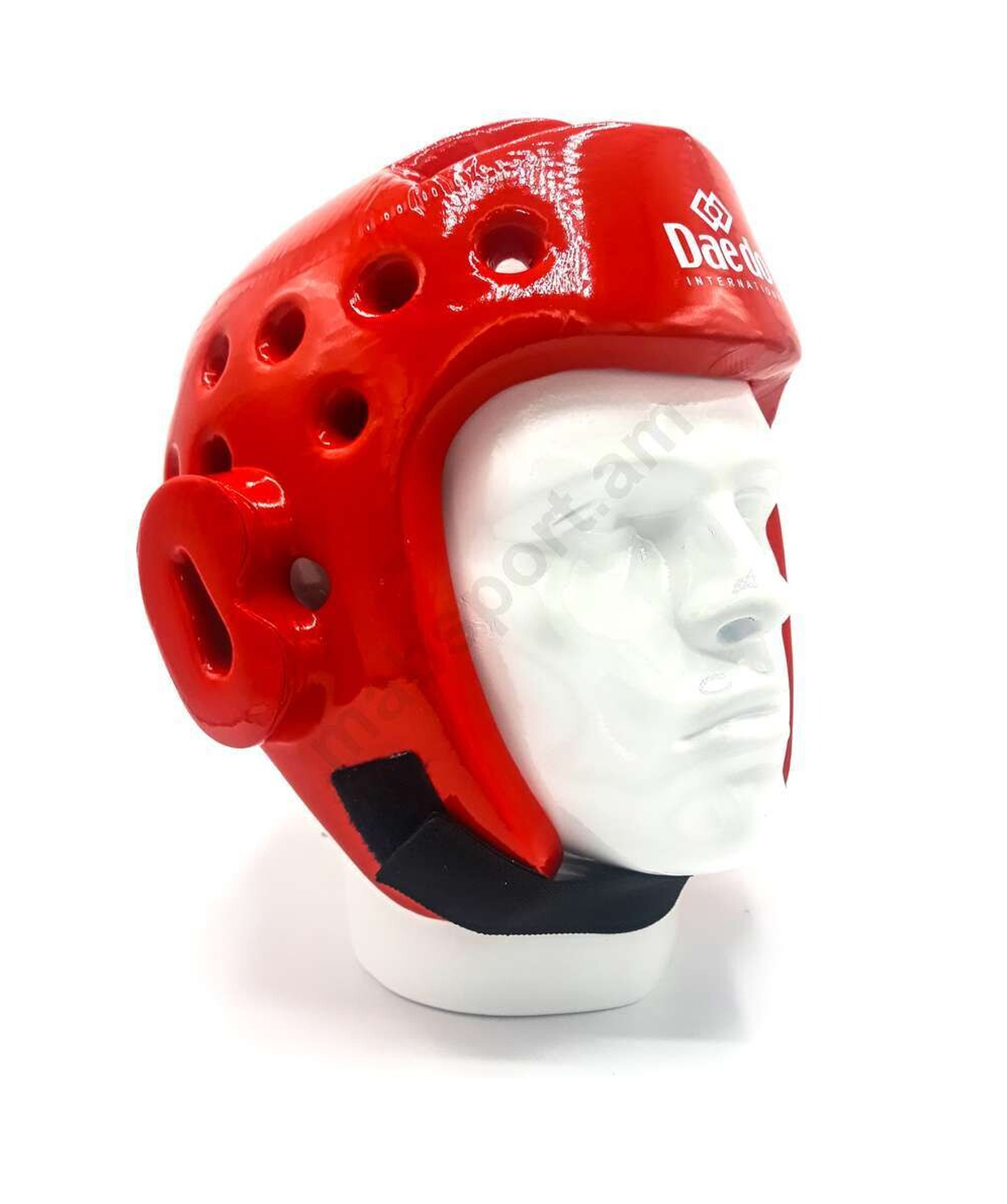 Taekwondo helmet «Daedo» red, S-M-L