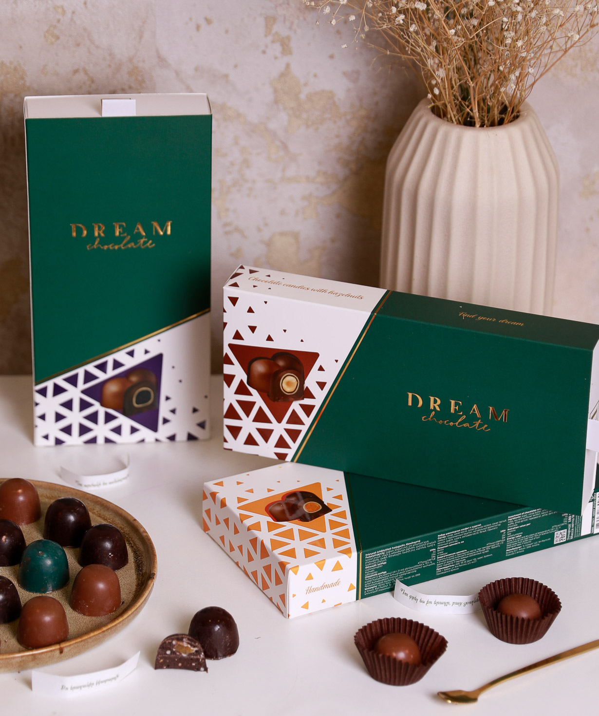 Set ''Dream Chocolate'' with chocolate candies