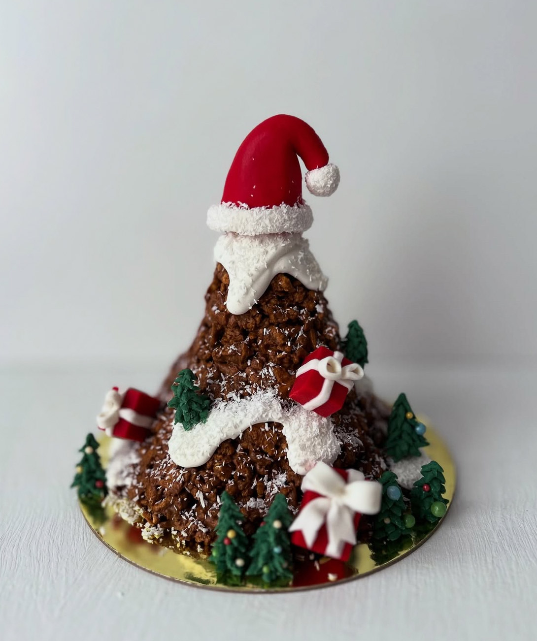 Ամանորյա տոնական մրջնաբույն «LipLick» Գլխարկով