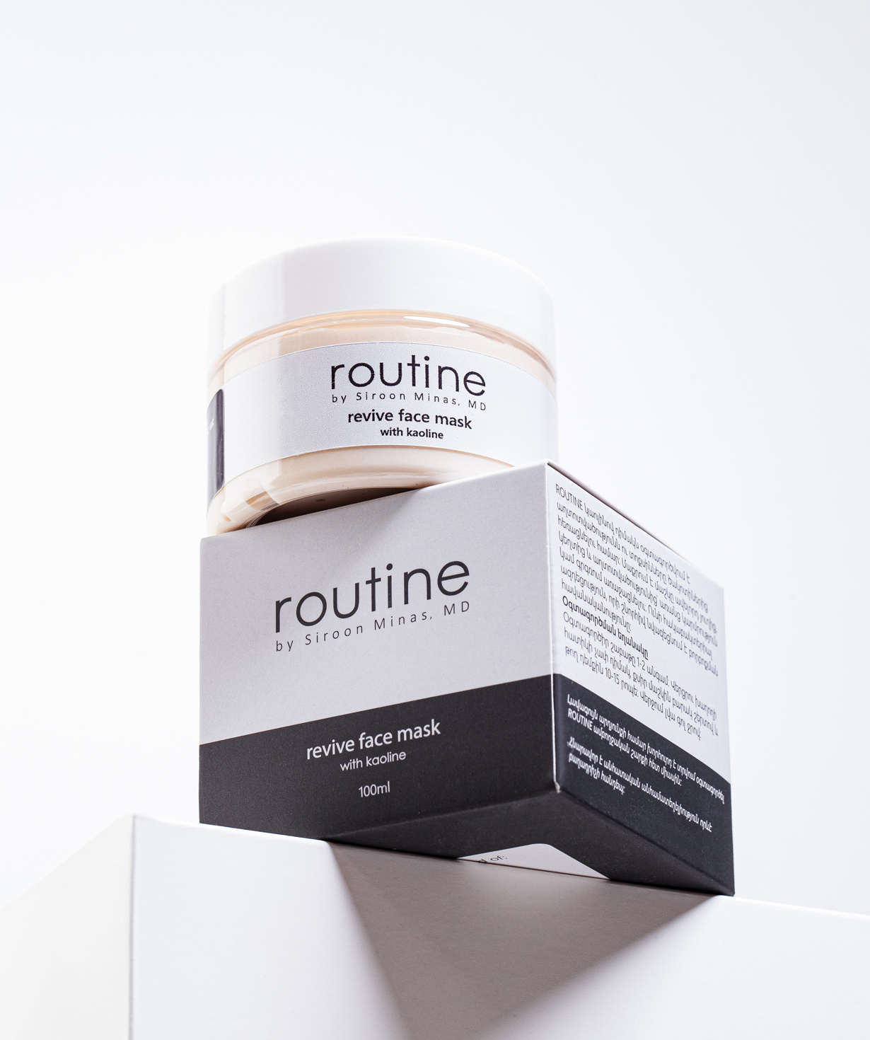 Restoring mask «Routine» with kaolin, 100 ml