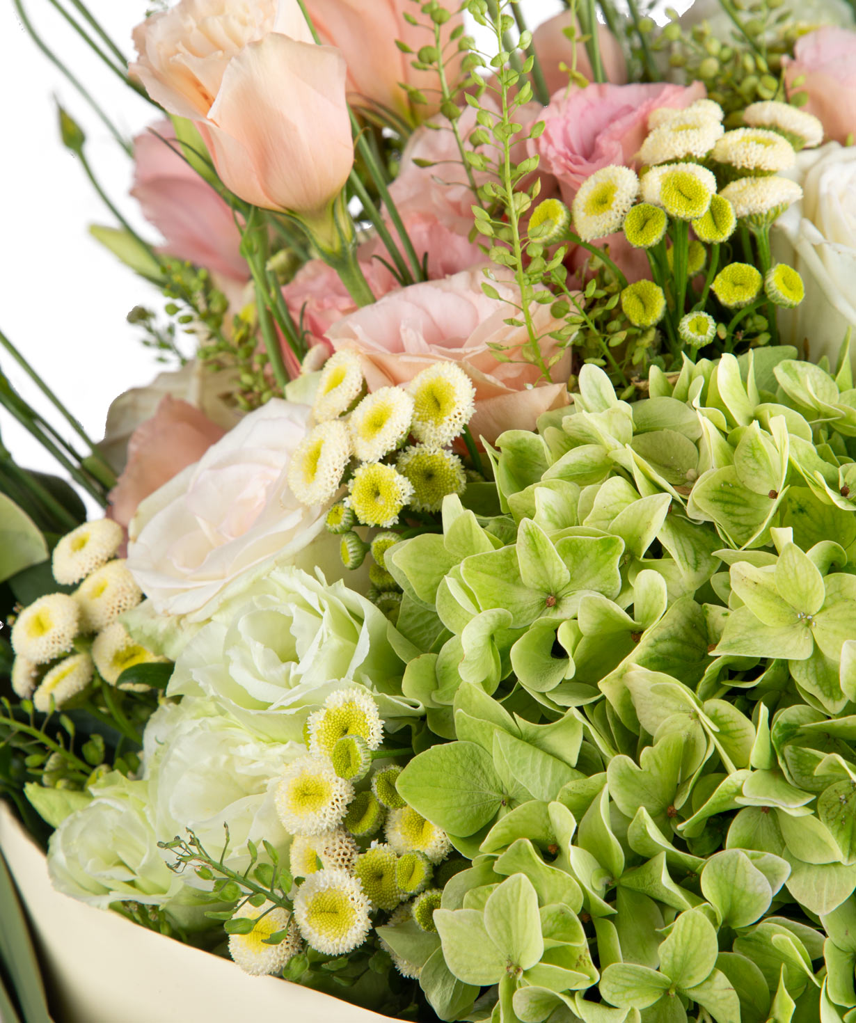 Bouquet ''Edmonton'' with hortensia and lisianthus
