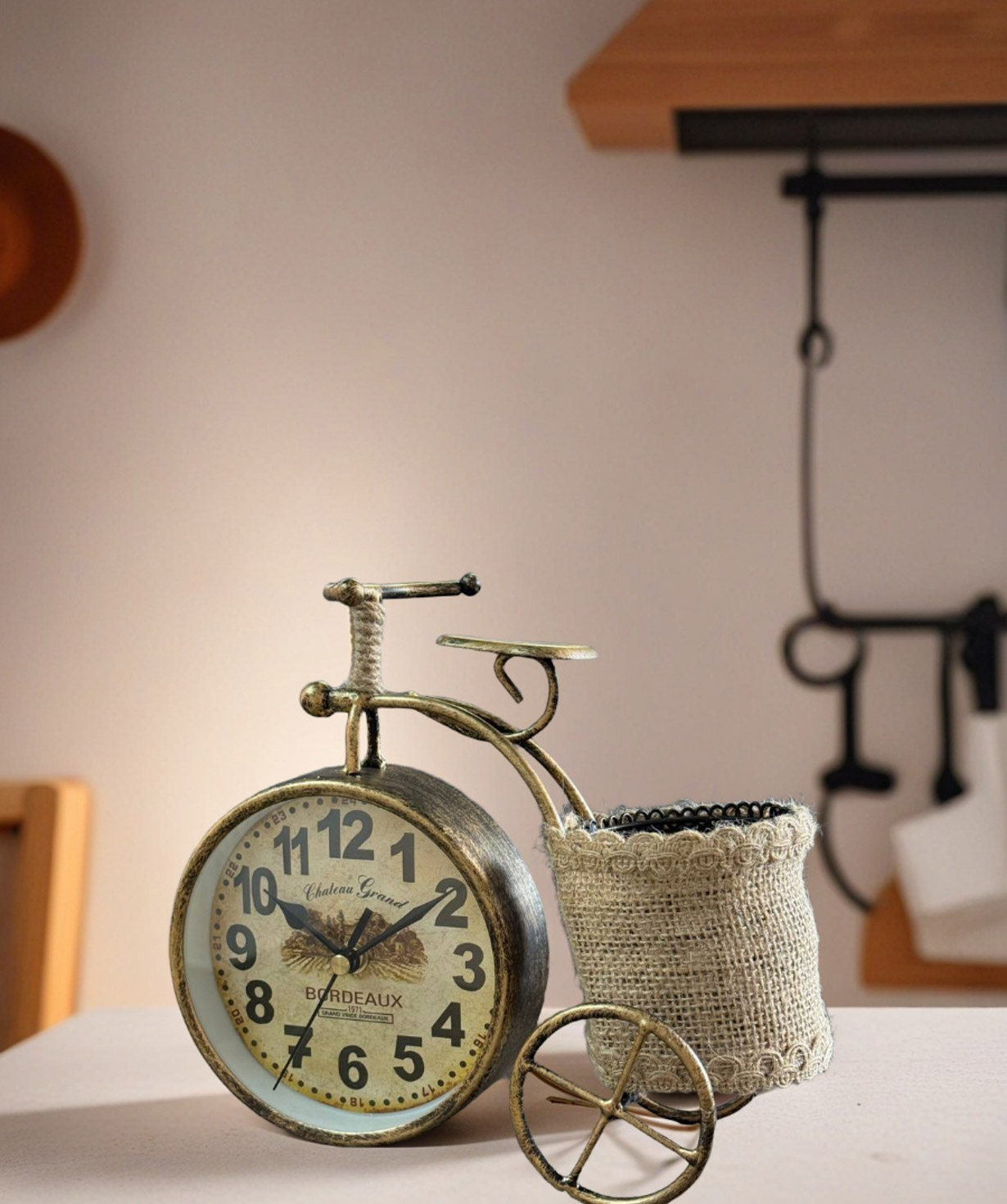 Часы «Moonlight» Велосипед, золотые