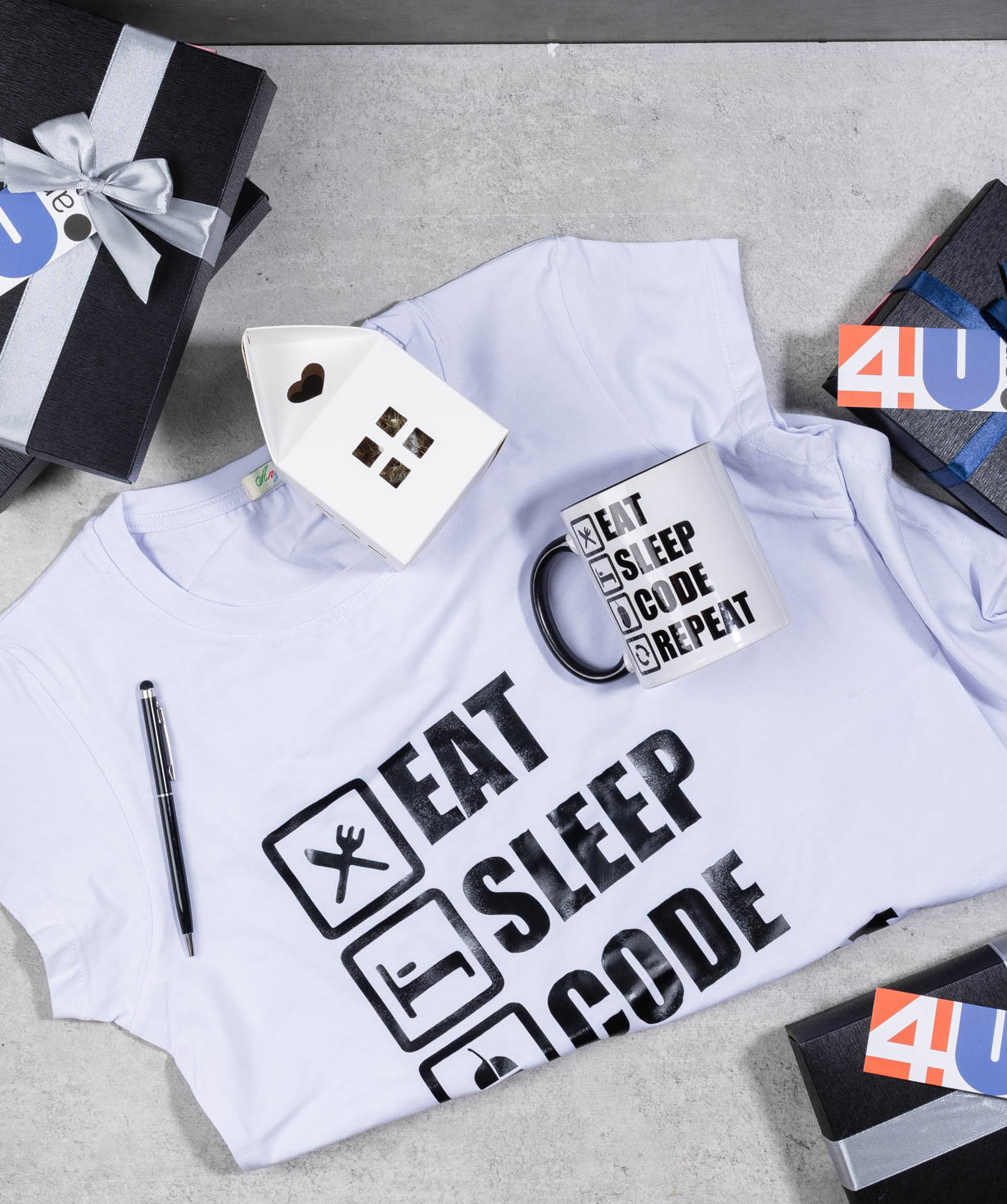 Gift box «THE BOX» for the programmer №660