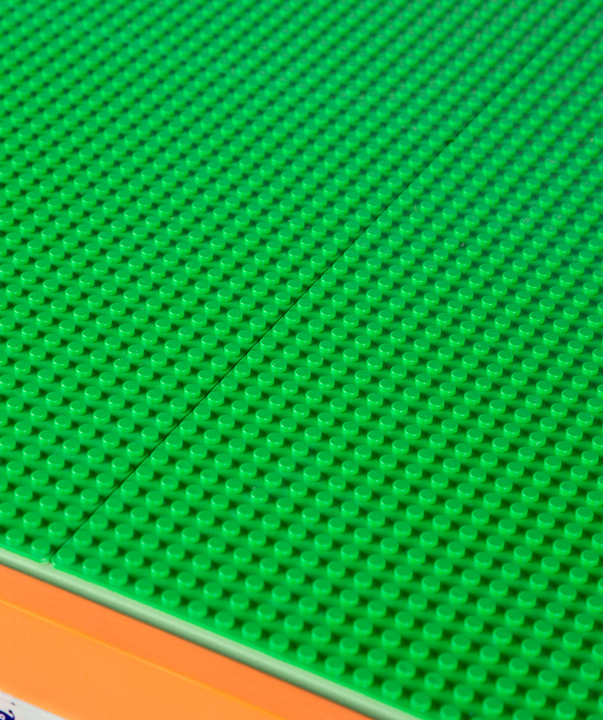 Стол Lego `Bzbzik` многофункциональный