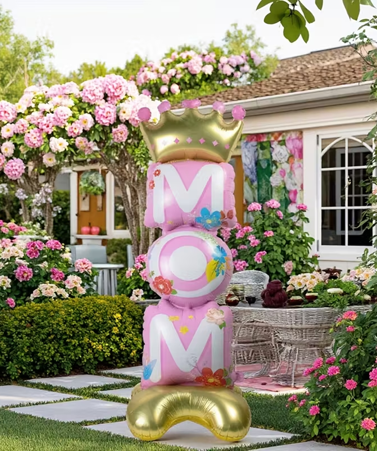 Воздушный шарик «MOM» №6