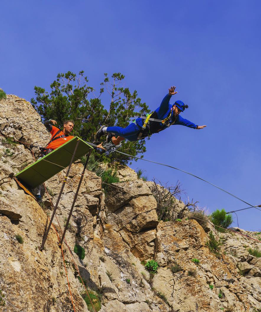Rope jumping «Scream Of Soul» in Jermuk, 80 m