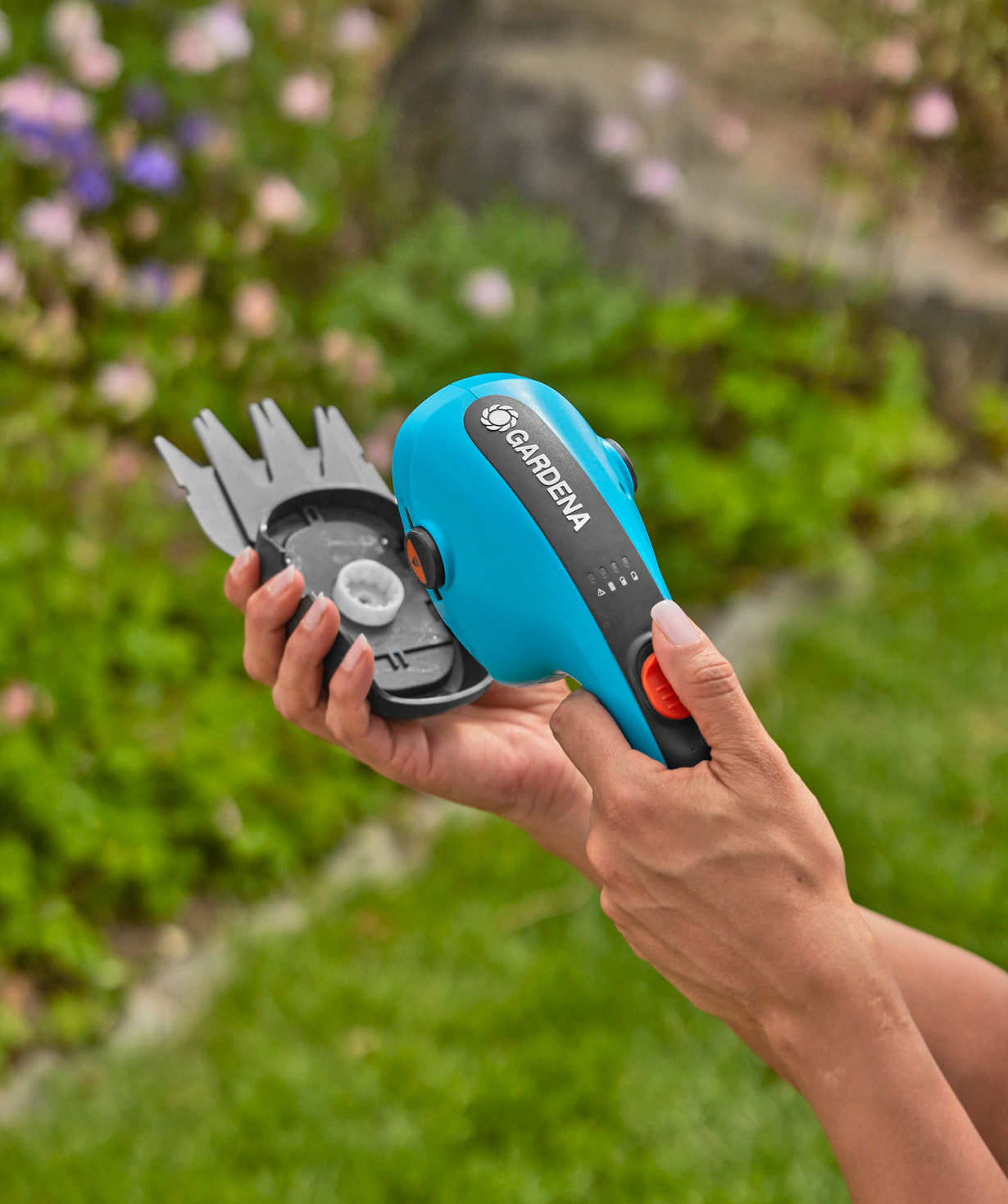 Սիզամարգի մկրատ «Gardena» ClassicCut, 8սմ, մարտկոցով
