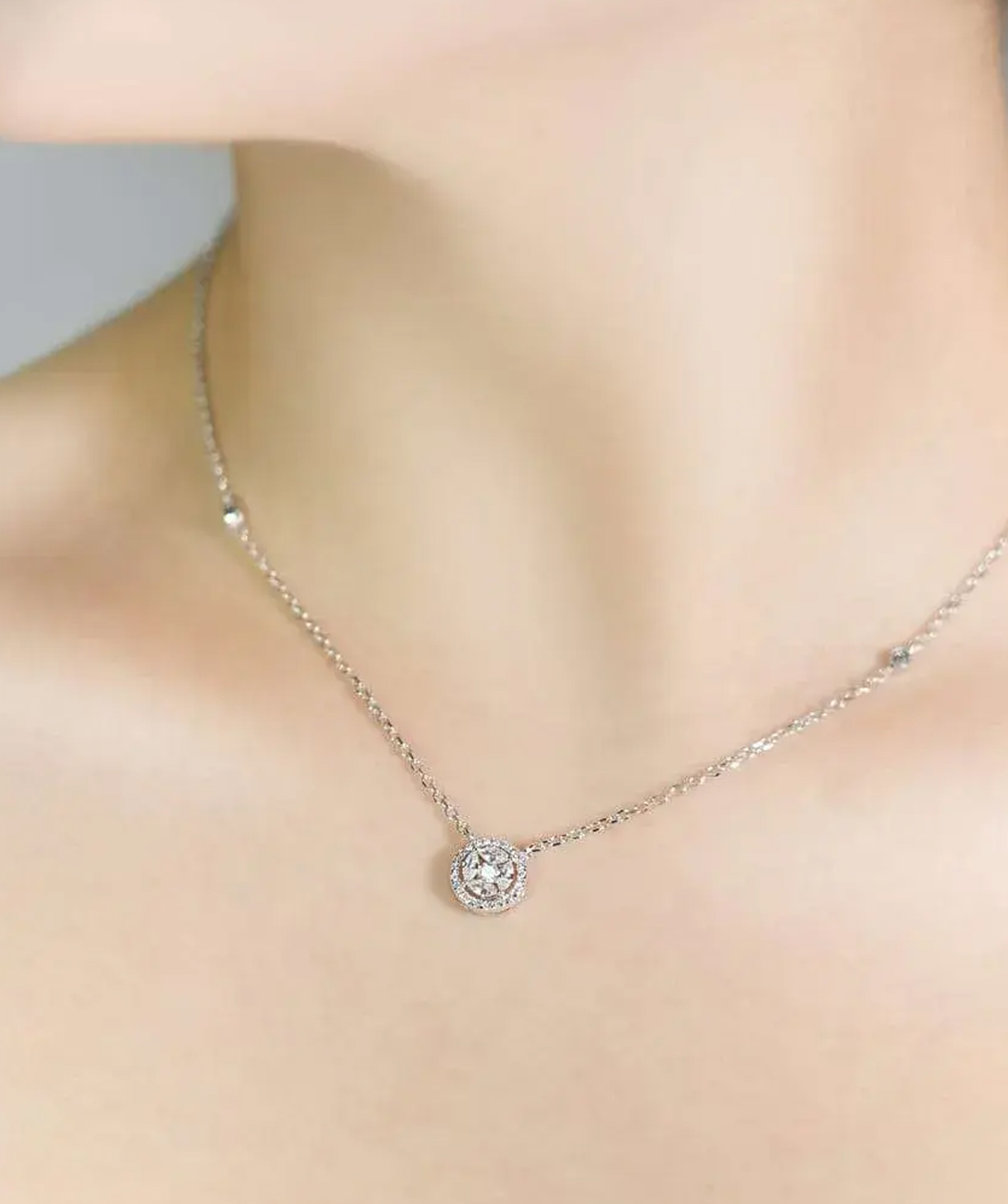 Արծաթյա վզնոց «SiaMoods» SN283