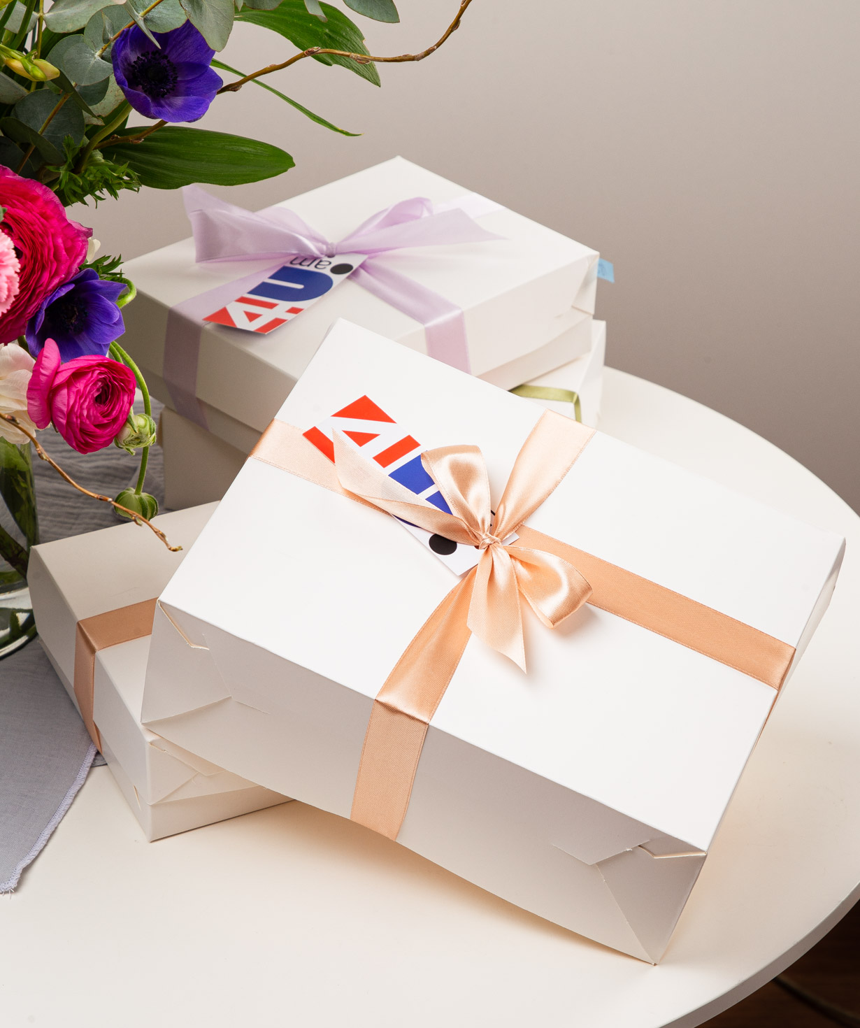 Gift box «THE BOX» №384 Lavender