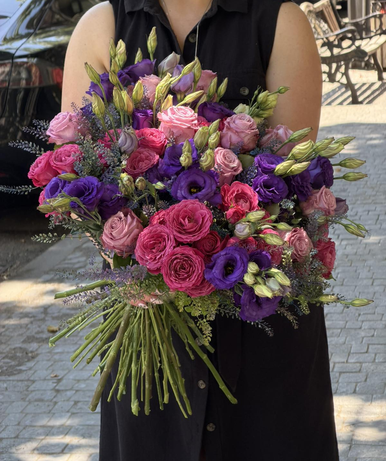 Bouquet «Cataleya» with roses №104