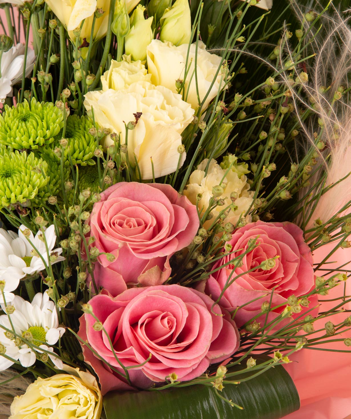 Bouquet ''Елгава'' with roses and chrysanthemums