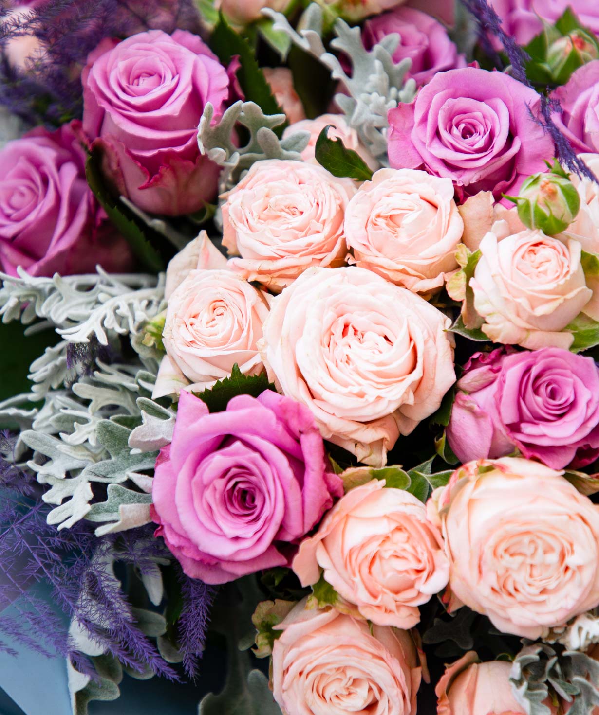 Bouquet «Kasuga» with roses