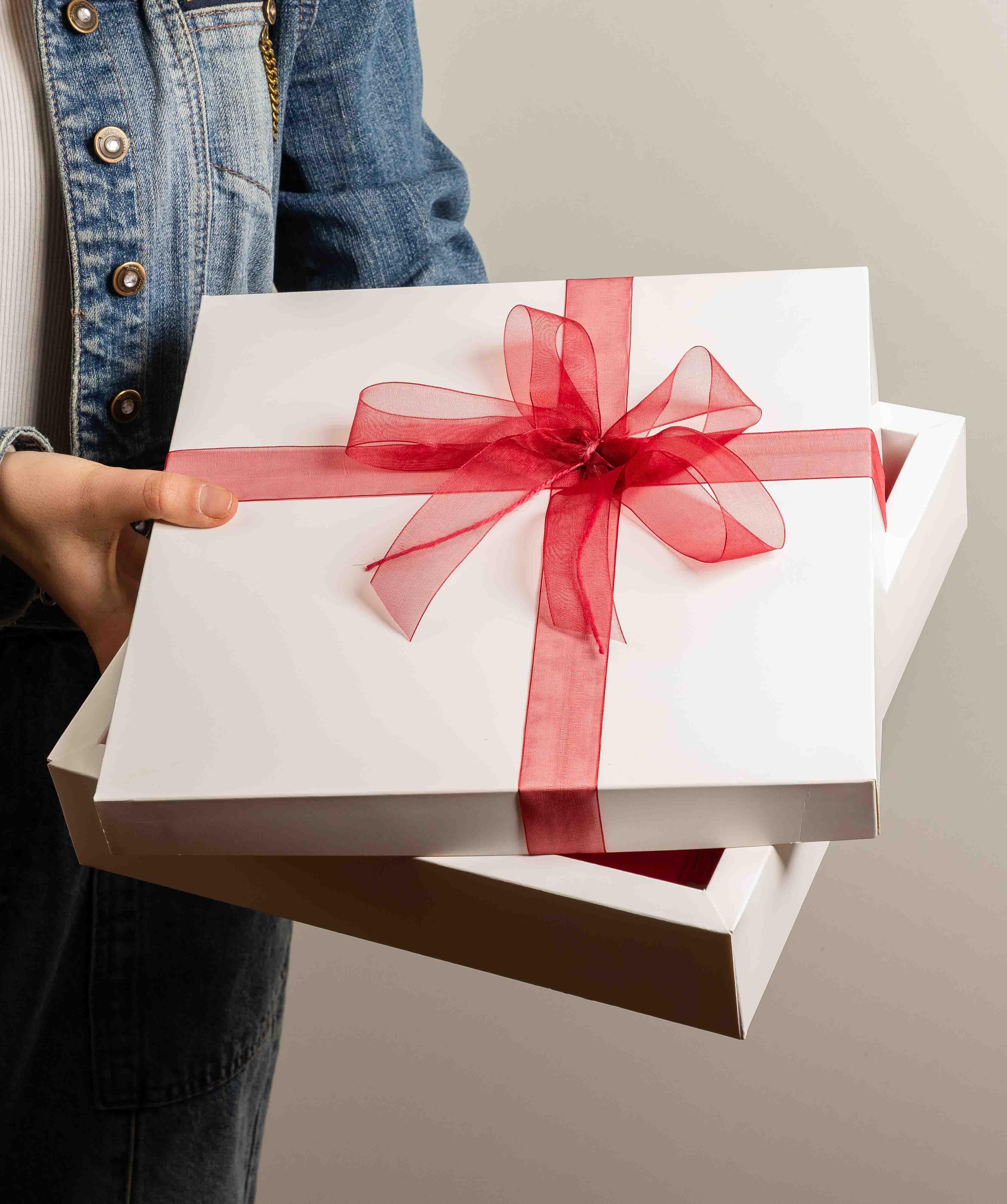 Նվեր տուփ «THE BOX»  սիրելիի համար №569