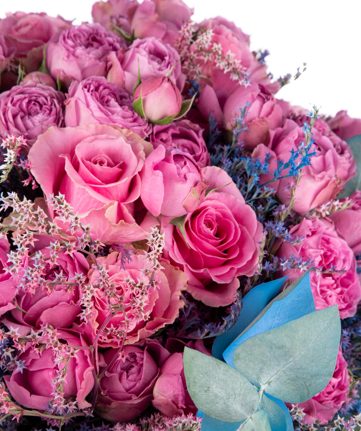 Bouquet `Trakai` with peony roses and roses