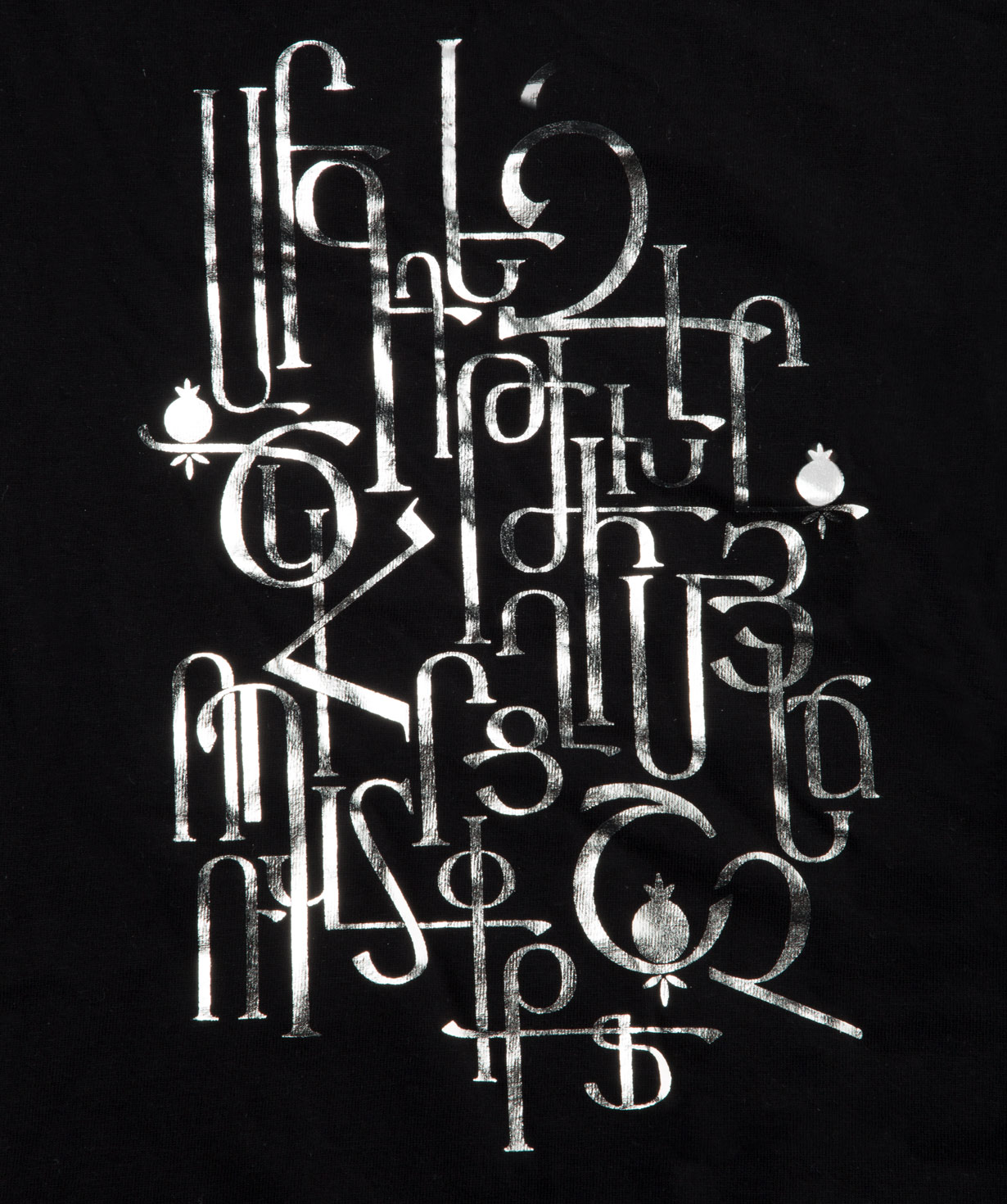 T-Shirt `Masoor` Armenian letter