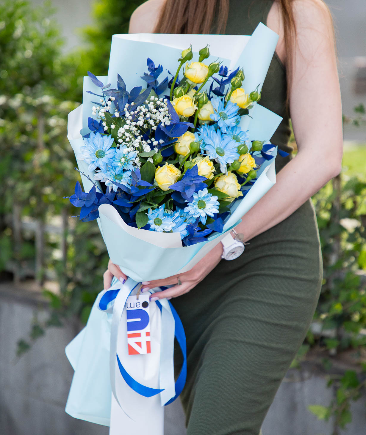 Bouquet «Indiana» with spray roses