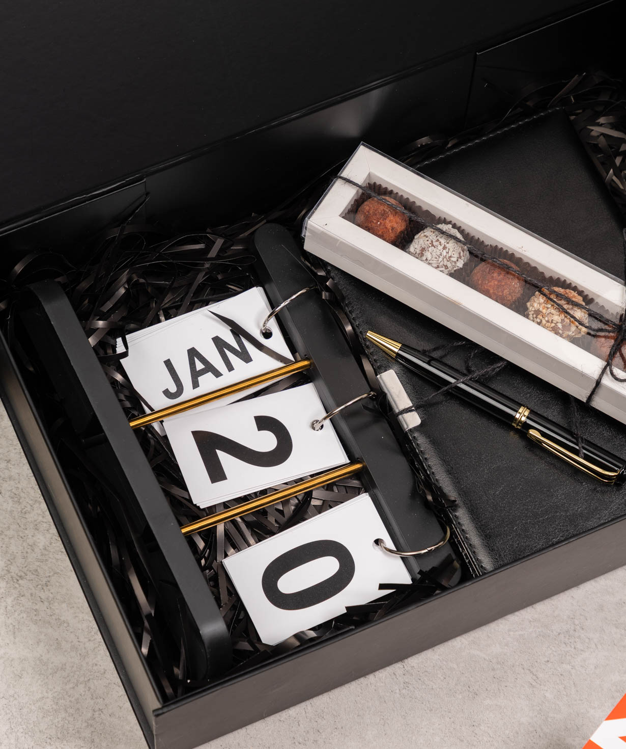 Նվեր-տուփ «THE BOX» №637 Տղամարդկանց համար