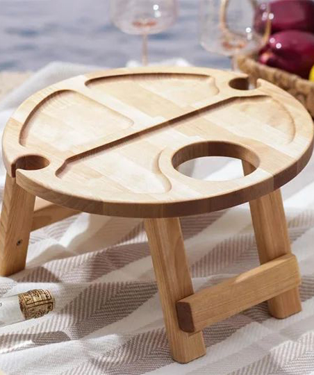 Tray-stand `Creative Gifts` for wine