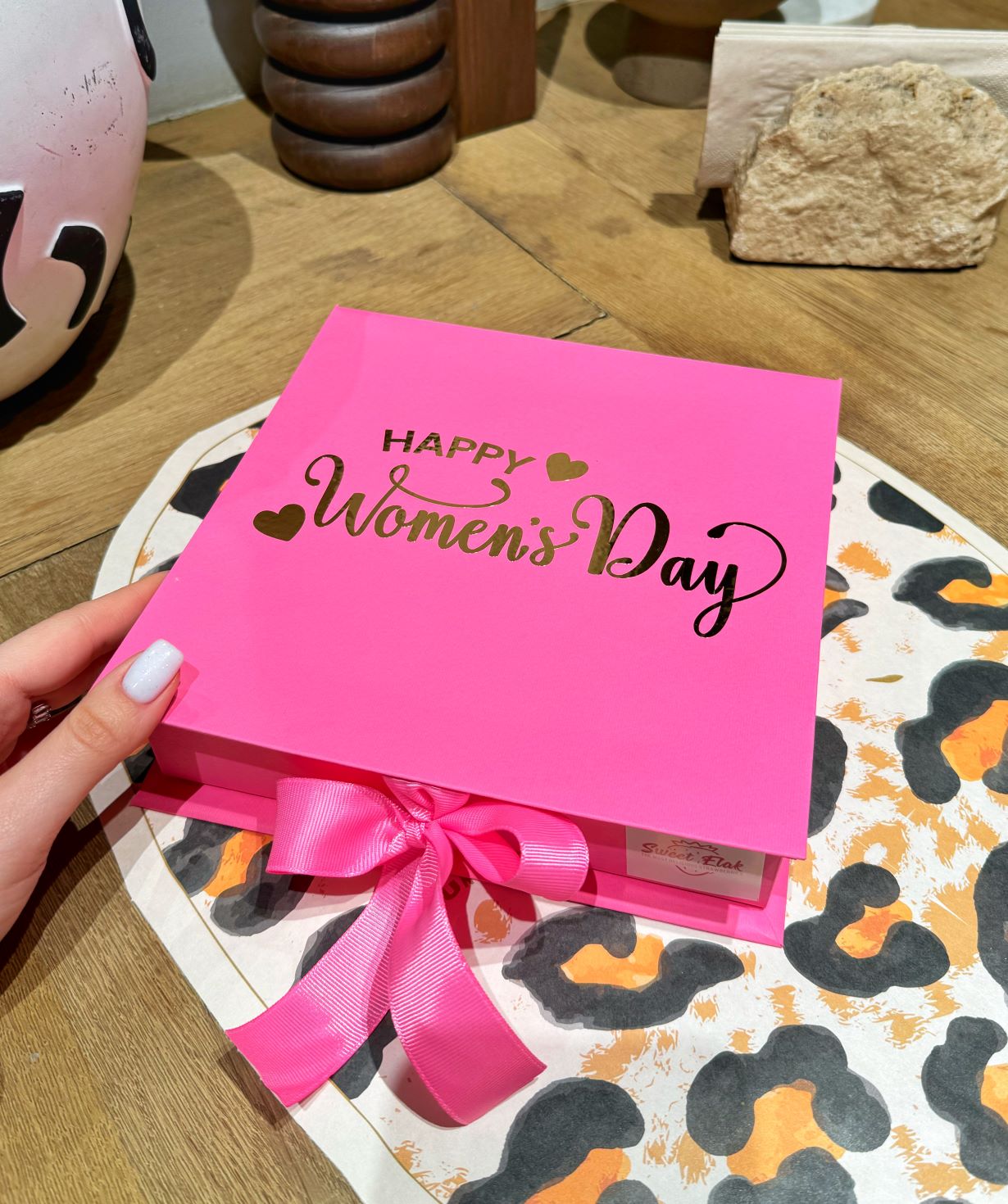 Gift box «Sweet Elak» Happy Women's Day