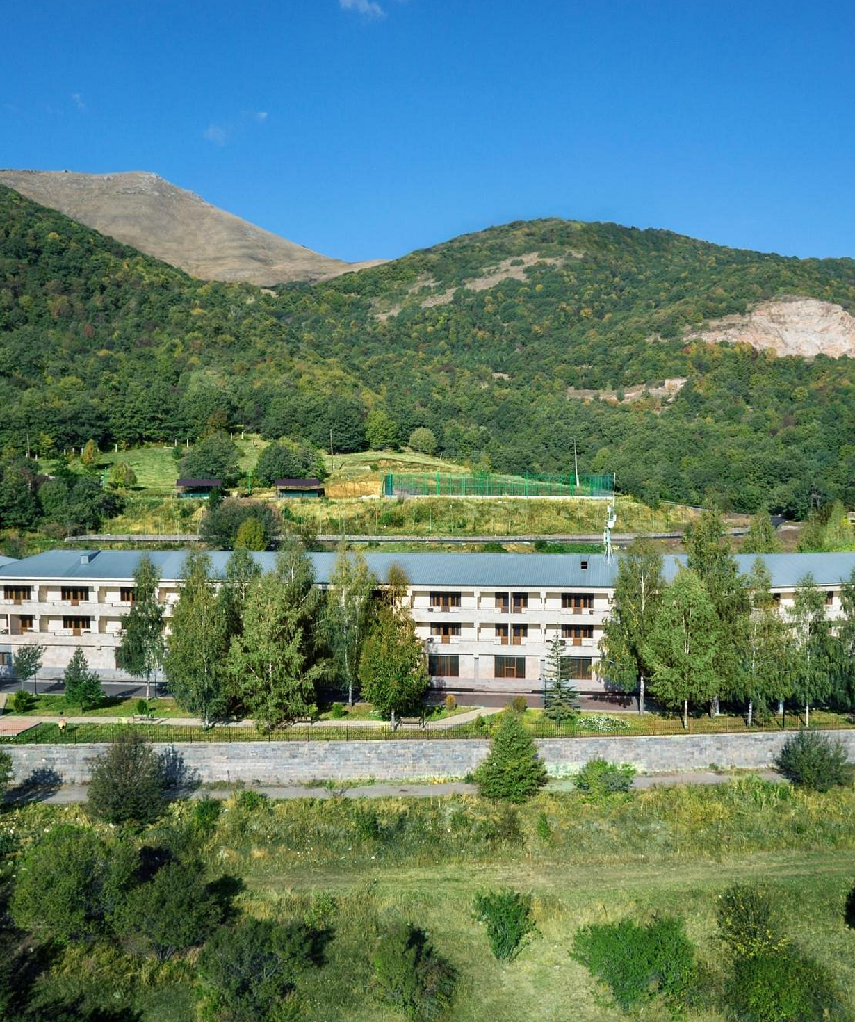 Rest in «Crystal Resort» hotel, Triple, for 3 people, 1 day