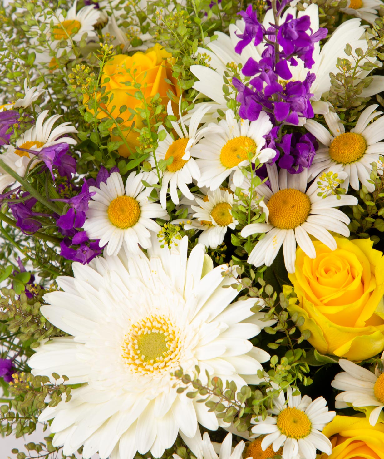 Bouquet ''Montsoreau'' with gerberas and field flowers