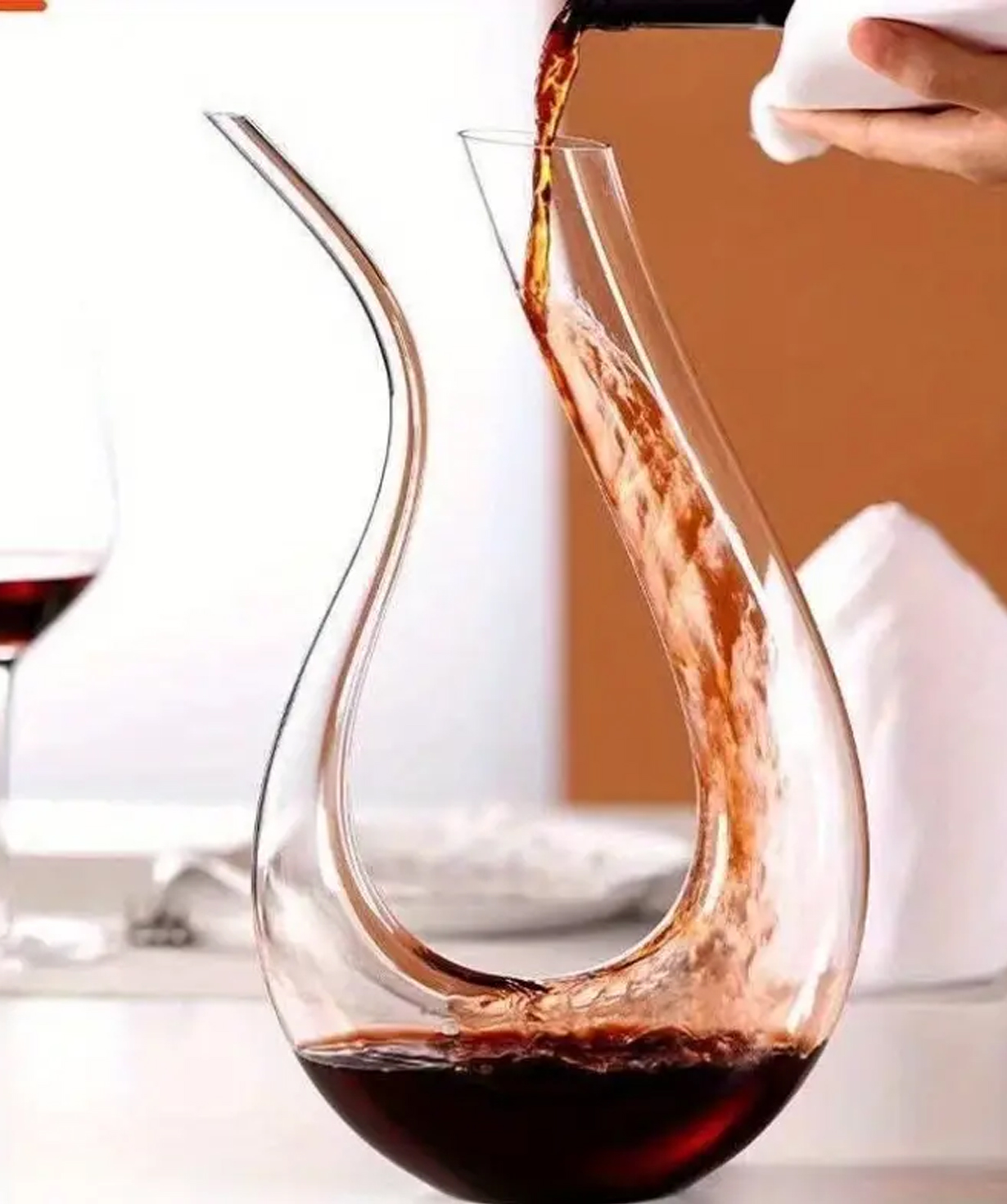 Wine decanter Swan 1.5 l