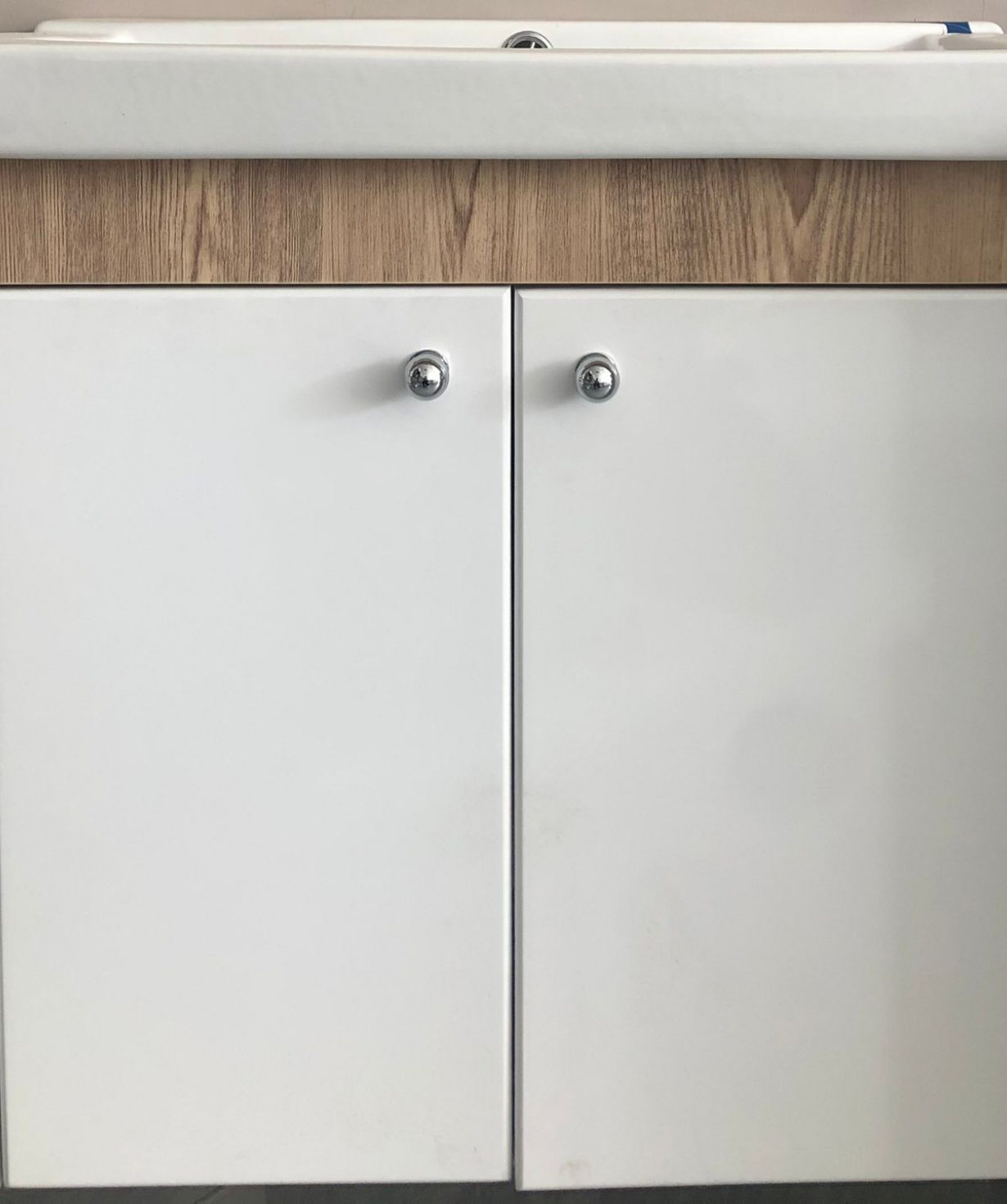 Perla լոգասենյակի PVC կահույք Parite-Alvand 60, 545×310×500մմ, բաց բեժ կաղնի, առանց լվացարան