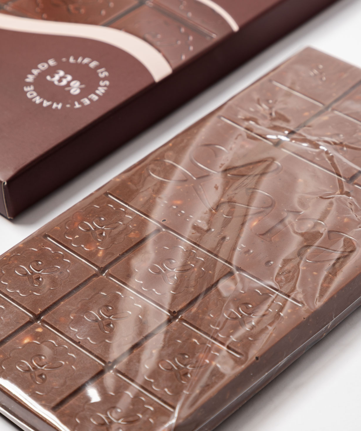 Плитка шоколада «Lara Chocolate Gallery» №24