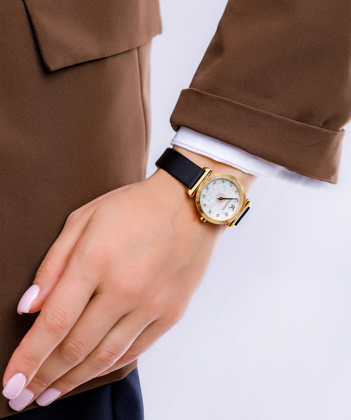 Наручные часы «Pierre Cardin» CF.0812.LB.1