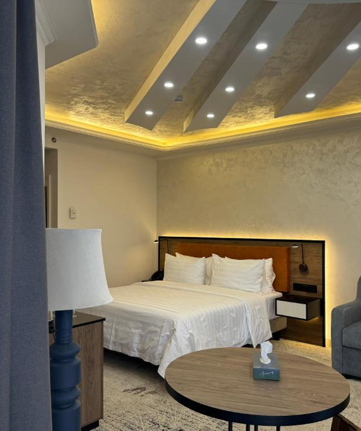 Rest in «Eighty Eight» hotel, Standard, Mon-Thu, for 2 people, 1 day