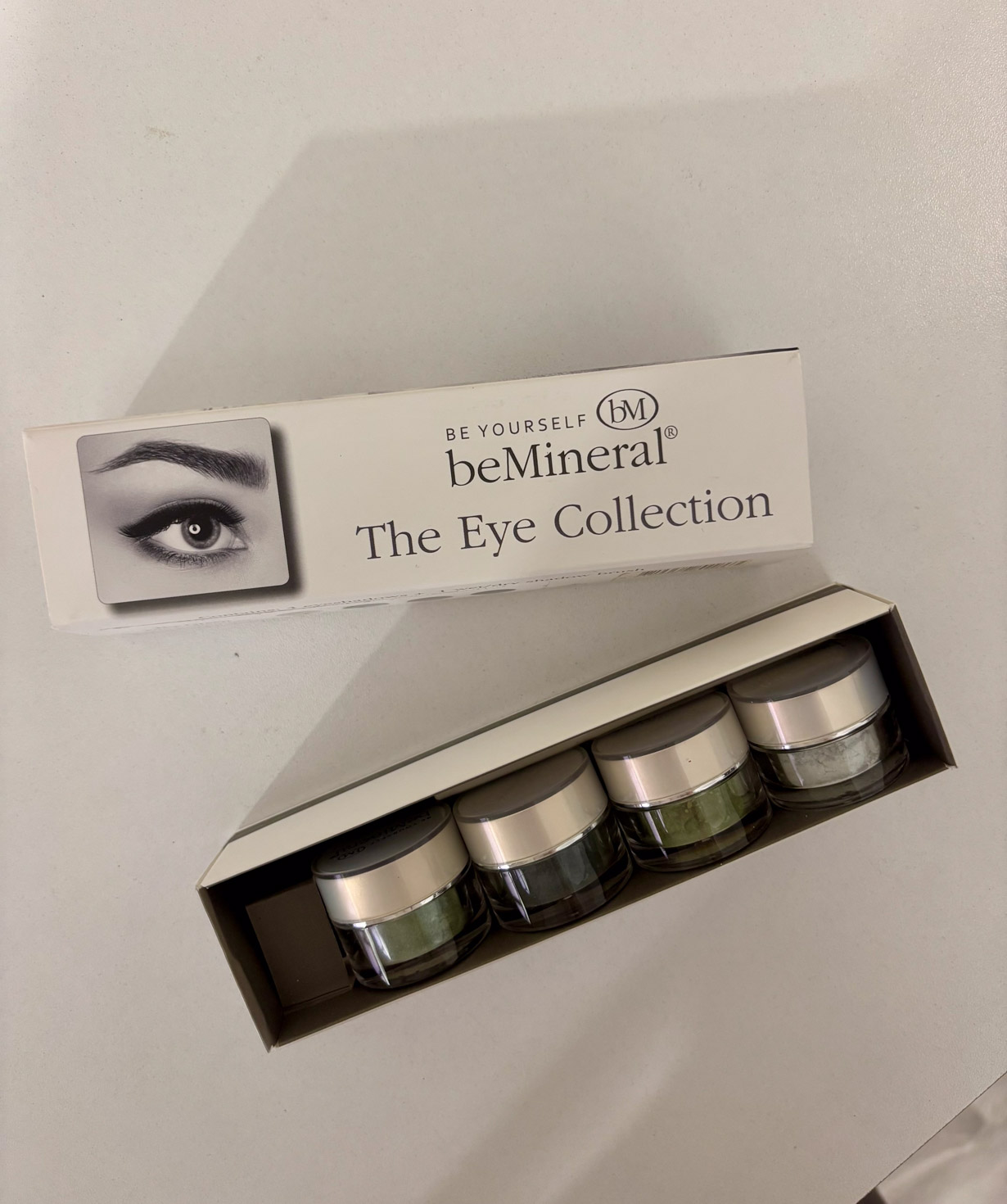 beMineral eyeshadow set, Green