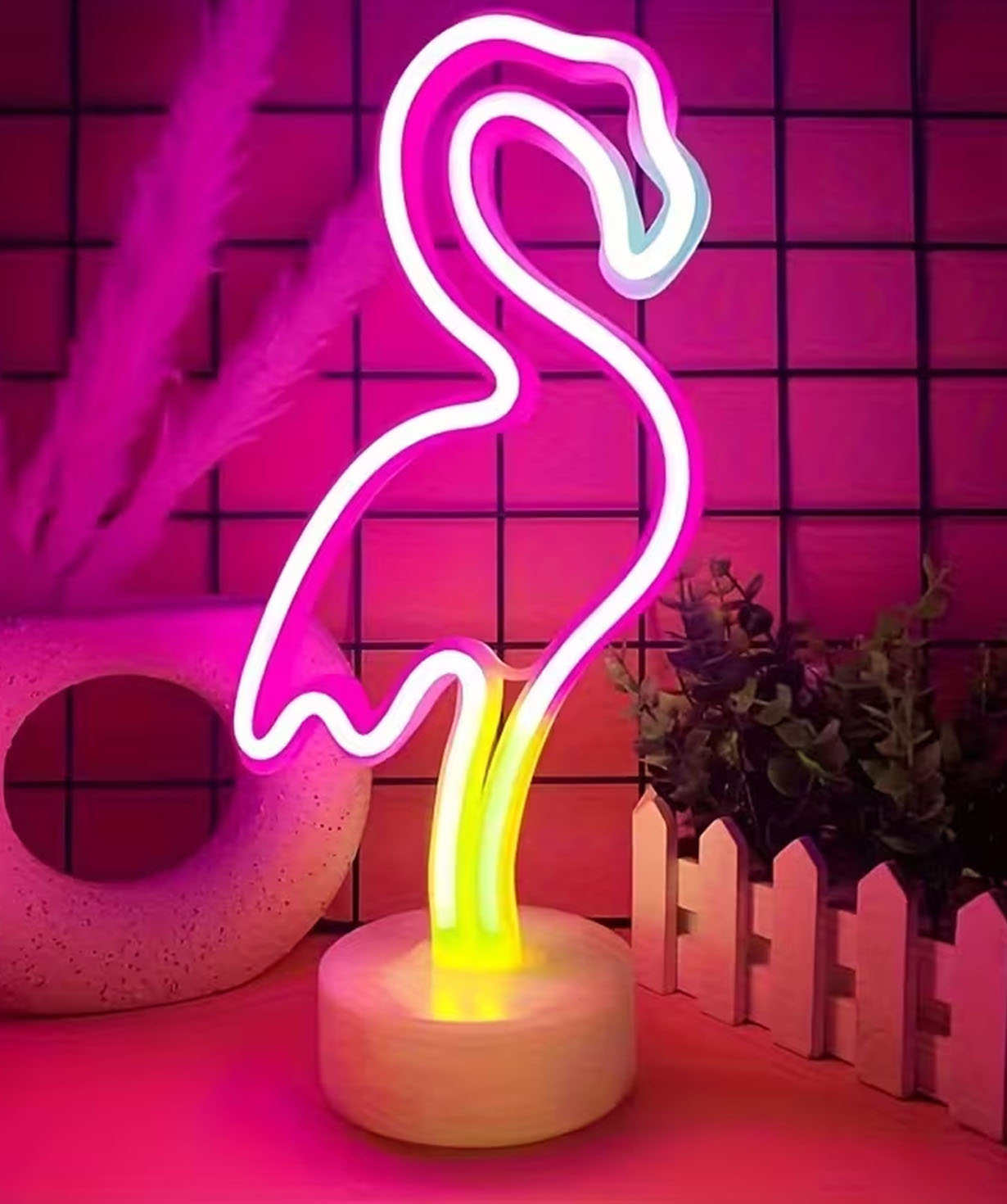 Նեոնային լույս «Gift Store» Flamingo №1214