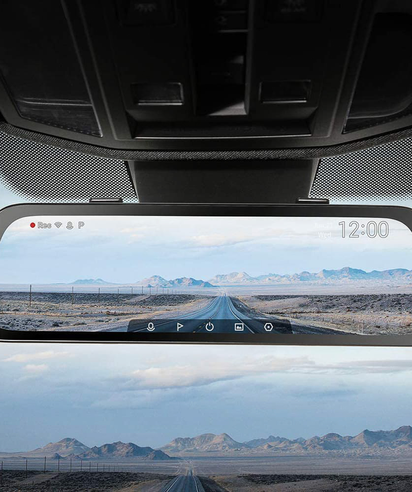 Car video recorder ''Xiaomi 70mai''