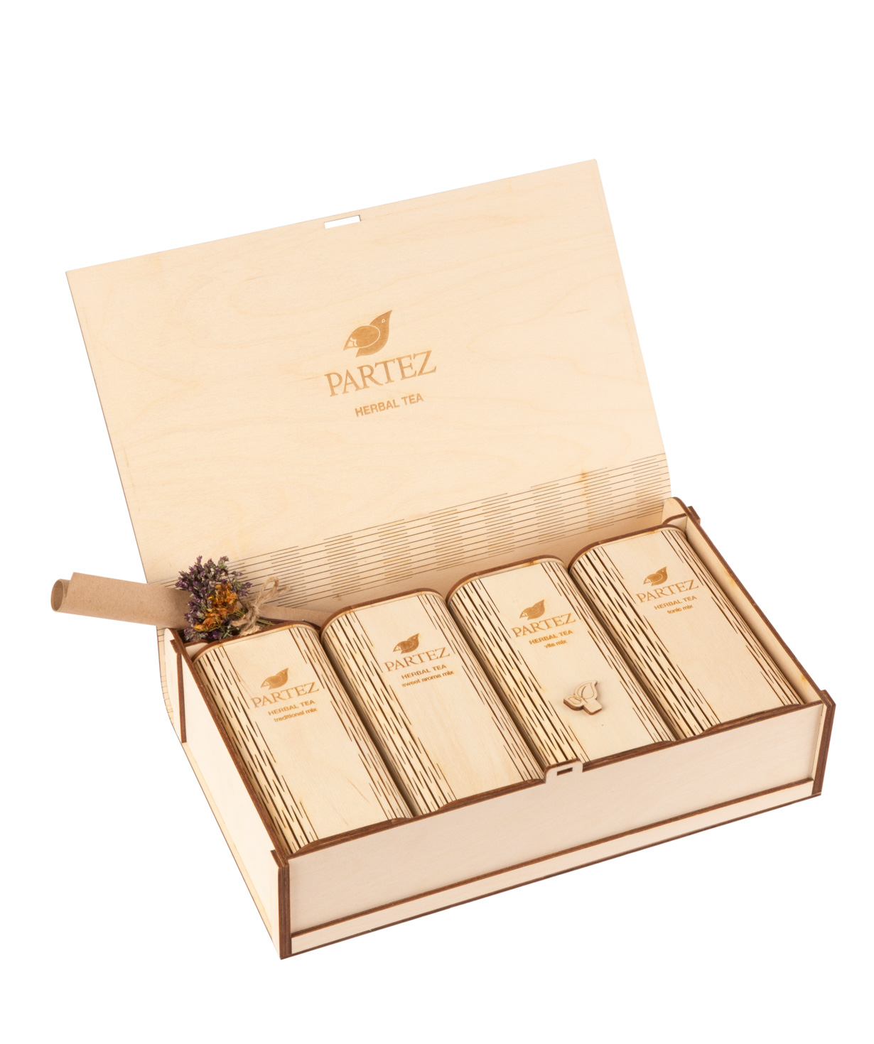 Collection `Partez` of teas, in a wooden souvenir box