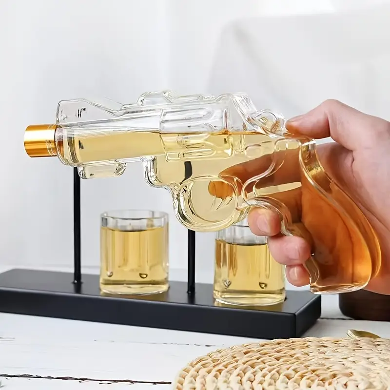 Դեկանտեր «Gift Store» Pistol №1063
