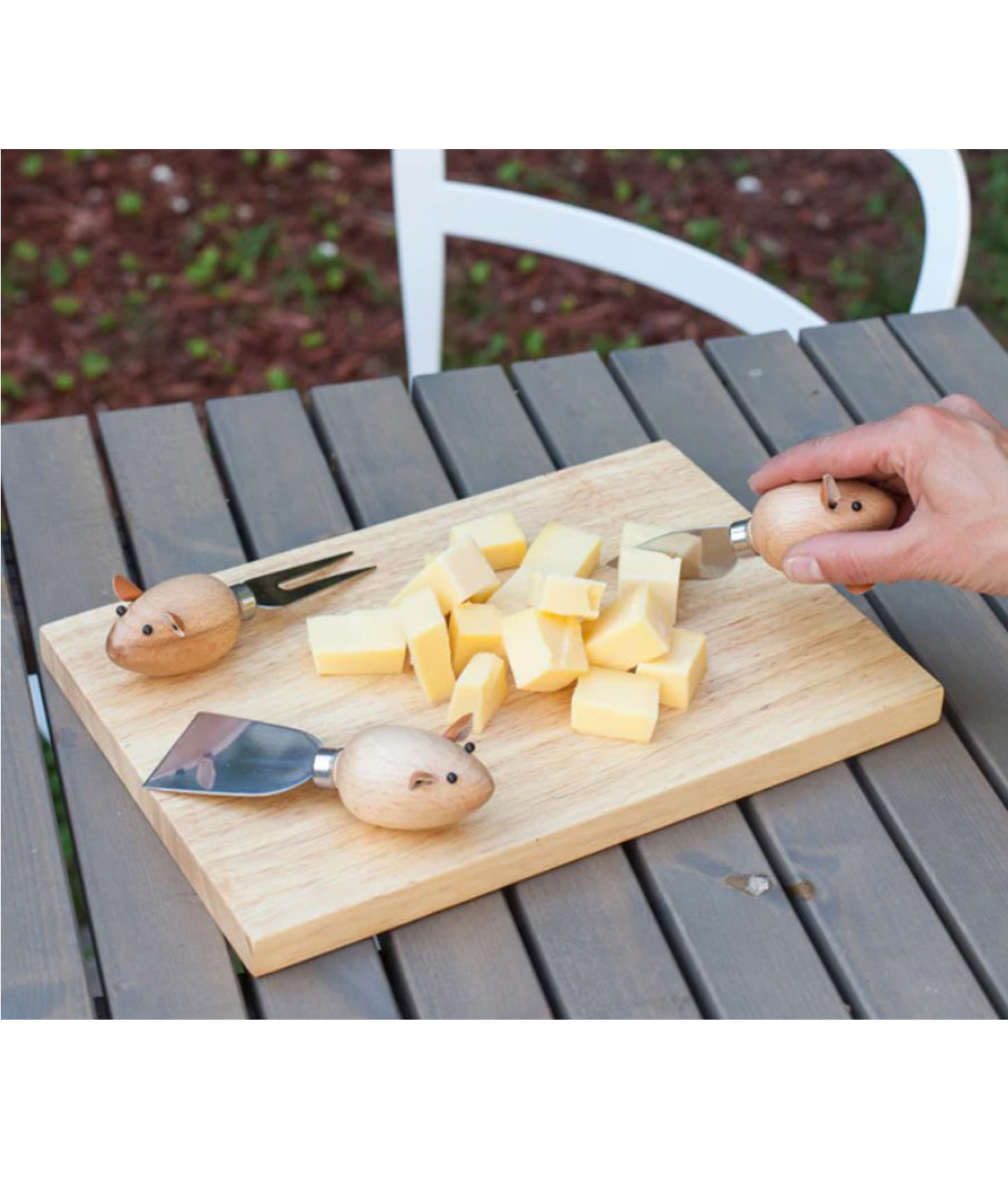 Cutting board «Kikkerland» with knives