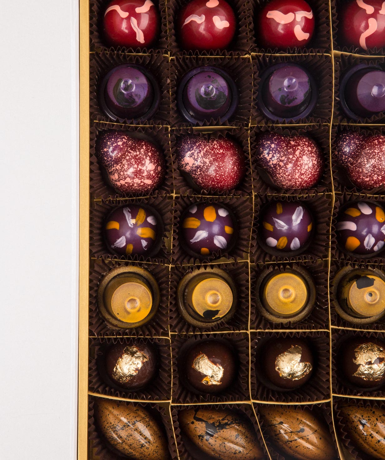 Шоколадная коллекция `Lara Chocolate` белая большая